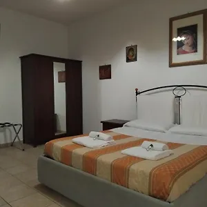 Turistico Alloggio in famiglia Focene